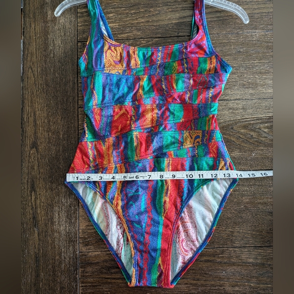 NWT Vintage COOGI Women's Scoop Back Swimsuit And Matching Wrap Skirt - Picture 10 of 14